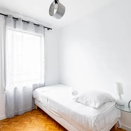 Guestready - Familial Dans Le 20ème Appartamento